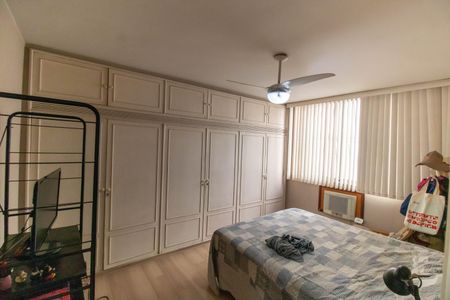 Apartamento à venda com 172m², 4 quartos e 1 vaga Apartamento à venda com 172m², 4 quartos e 1 vagaSuíte