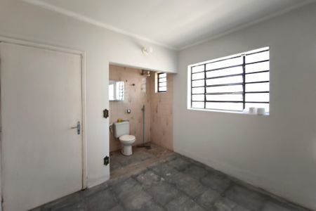 Casa à venda com 169m², 3 quartos e 2 vagasEdícula - Quarto
