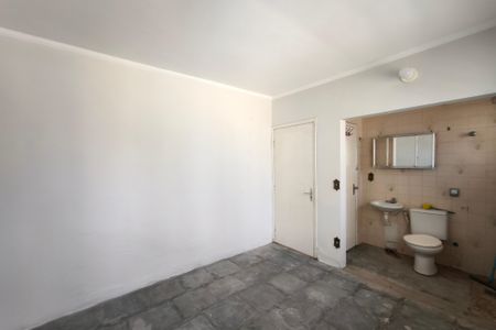 Casa à venda com 169m², 3 quartos e 2 vagasEdícula - Quarto