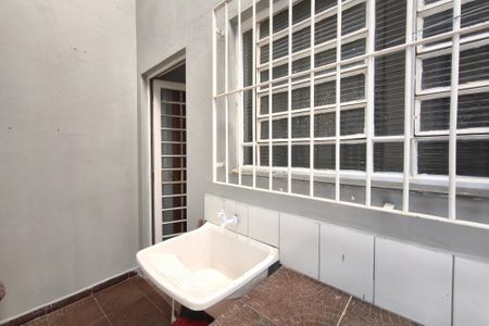 Casa à venda com 169m², 3 quartos e 2 vagasÁrea de Serviço