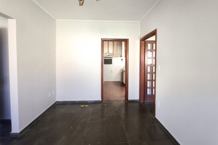 Casa à venda com 169m², 3 quartos e 2 vagasSala de Jantar