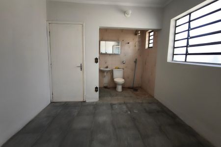 Casa à venda com 169m², 3 quartos e 2 vagasEdícula - Quarto
