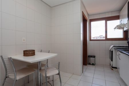 Apartamento à venda com 180m², 3 quartos e 2 vagasCozinha