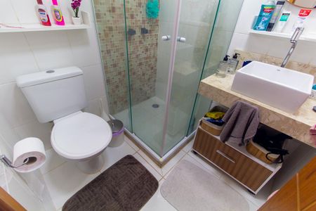 Apartamento à venda com 75m², 3 quartos e 2 vagasBanheiro da Suíte