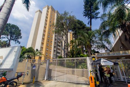 Apartamento à venda com 75m², 3 quartos e 2 vagasFachada