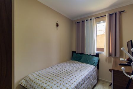Apartamento à venda com 75m², 3 quartos e 2 vagasQuarto 3