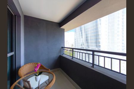 Studio à venda com 27m², 1 quarto e sem vaga Studio à venda com 27m², 1 quarto e sem vagaVaranda