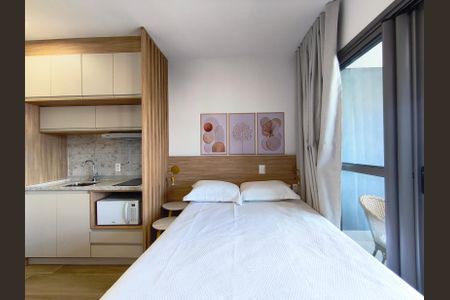 Studio à venda com 27m², 1 quarto e sem vaga Studio à venda com 27m², 1 quarto e sem vagaQuarto