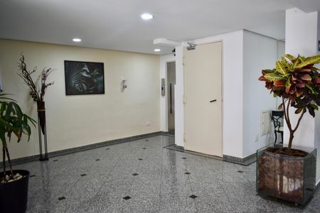 Apartamento à venda com 54m², 2 quartos e 1 vagaHall