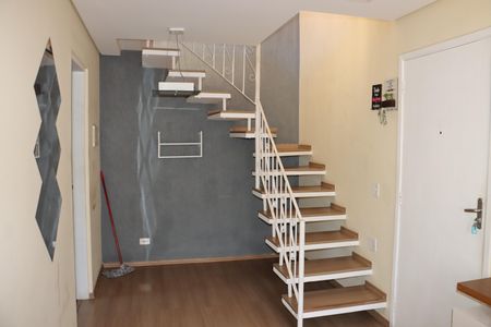 Apartamento para alugar com 110m², 3 quartos e 1 vagaSala