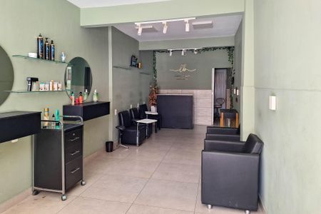 Casa à venda com 300m², 2 quartos e 12 vagasSala 2