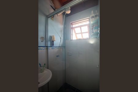 Casa à venda com 200m², 3 quartos e 2 vagas Casa à venda com 200m², 3 quartos e 2 vagasBanheiro da Suíte