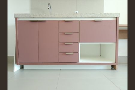 Apartamento para alugar com 28m², 1 quarto e sem vaga Apartamento para alugar com 28m², 1 quarto e sem vagaStudio