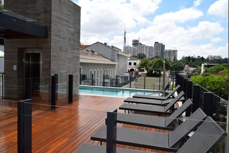 Apartamento para alugar com 28m², 1 quarto e sem vagaÁrea comum - Piscina