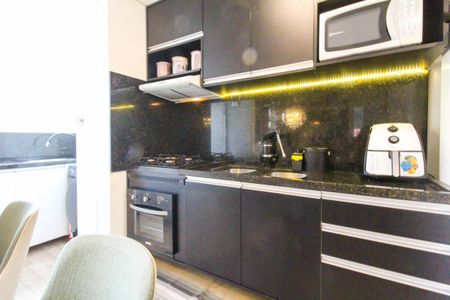 Apartamento à venda com 52m², 2 quartos e 3 vagas Apartamento à venda com 52m², 2 quartos e 3 vagasCozinha