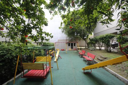 Apartamento à venda com 78m², 3 quartos e 1 vagaÁrea comum - Playground