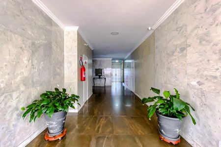 Apartamento à venda com 82m², 2 quartos e 1 vagaÁrea comum