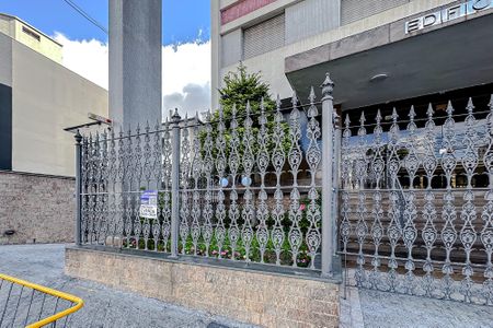 Apartamento à venda com 82m², 2 quartos e 1 vaga Apartamento à venda com 82m², 2 quartos e 1 vagaFachada - Plaquinha