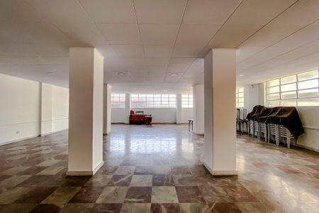 Apartamento à venda com 82m², 2 quartos e 1 vagaÁrea comum