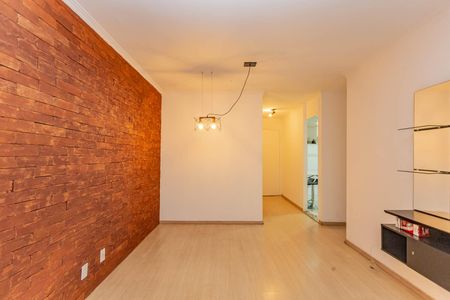 Sala de apartamento à venda com 2 quartos, 62m² em Jardim Santa Emilia, São Paulo