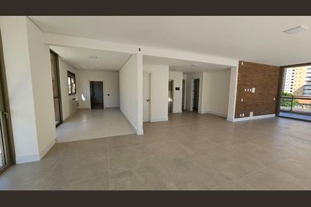 Apartamento à venda com 520m², 4 quartos e 5 vagas Apartamento à venda com 520m², 4 quartos e 5 vagasSala