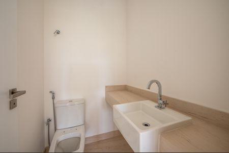 Apartamento à venda com 520m², 4 quartos e 5 vagas Apartamento à venda com 520m², 4 quartos e 5 vagasBanheiro 3