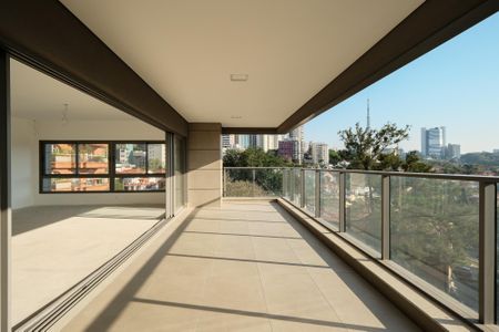 Apartamento à venda com 260m², 3 quartos e 3 vagas Apartamento à venda com 260m², 3 quartos e 3 vagasVaranda