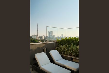 Apartamento à venda com 260m², 3 quartos e 3 vagas Apartamento à venda com 260m², 3 quartos e 3 vagasVaranda