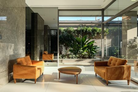 Apartamento à venda com 260m², 3 quartos e 3 vagas Apartamento à venda com 260m², 3 quartos e 3 vagasSala