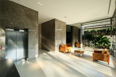 Apartamento à venda com 260m², 3 quartos e 3 vagas Apartamento à venda com 260m², 3 quartos e 3 vagasEntrada