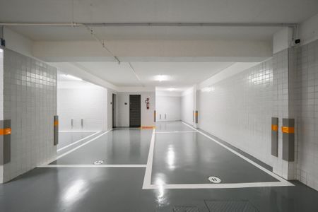 Apartamento à venda com 260m², 3 quartos e 3 vagas Apartamento à venda com 260m², 3 quartos e 3 vagasGaragem