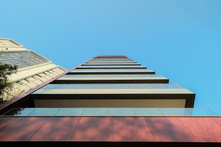 Apartamento à venda com 260m², 3 quartos e 3 vagas Apartamento à venda com 260m², 3 quartos e 3 vagasVista