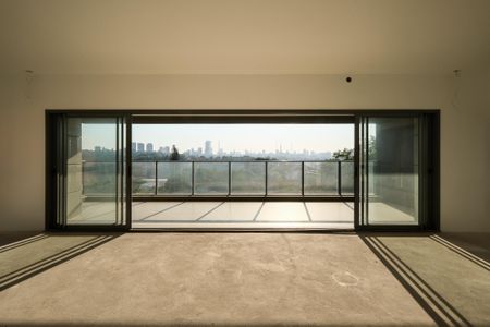 Apartamento à venda com 260m², 3 quartos e 3 vagas Apartamento à venda com 260m², 3 quartos e 3 vagasVista