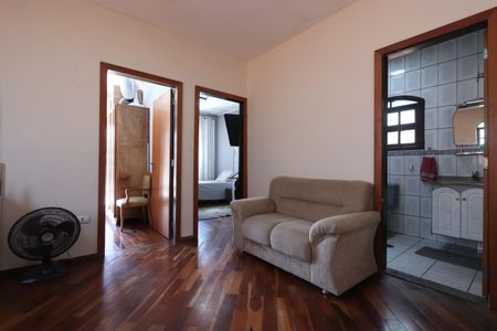 Casa à venda com 168m², 3 quartos e 2 vagasHall dos Quartos