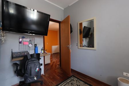 Casa à venda com 168m², 3 quartos e 2 vagasQuarto 3