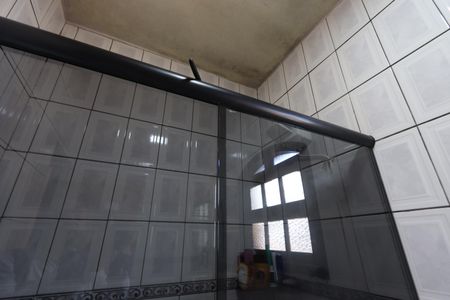 Casa à venda com 168m², 3 quartos e 2 vagasBanheiro de cima