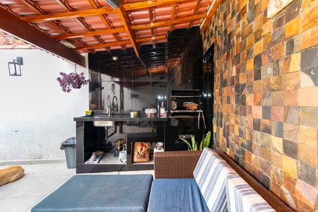 Casa à venda com 115m², 3 quartos e 2 vagasEspaço Gourmet