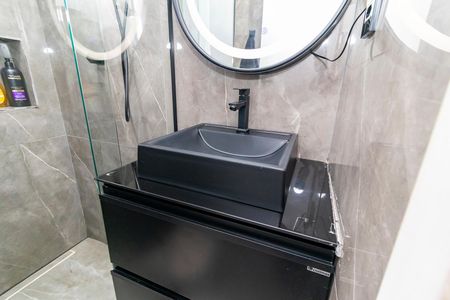 Casa à venda com 115m², 3 quartos e 2 vagasBanheiro Social