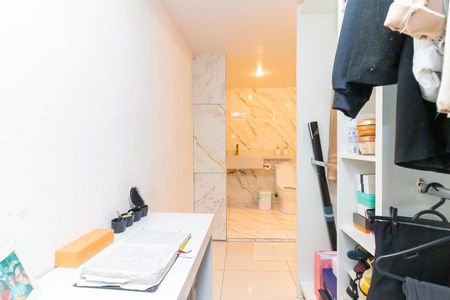 Casa à venda com 115m², 3 quartos e 2 vagasCloset da suíte