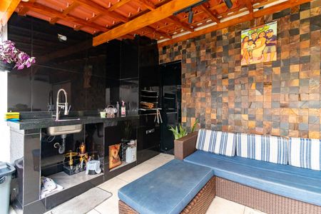 Casa à venda com 115m², 3 quartos e 2 vagasEspaço Gourmet