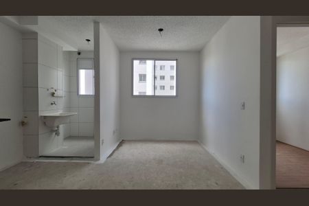 Apartamento à venda com 37m², 2 quartos e sem vaga Apartamento à venda com 37m², 2 quartos e sem vagaSala