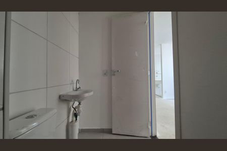 Apartamento à venda com 37m², 2 quartos e sem vaga Apartamento à venda com 37m², 2 quartos e sem vagaBanheiro