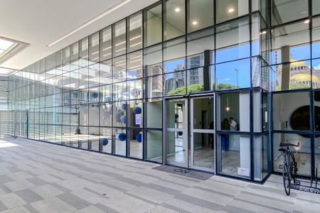 Studio à venda com 32m², 1 quarto e sem vagaFachada - Plaquinha