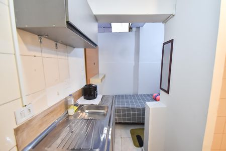 Cozinha de kitnet/studio para alugar com 1 quarto, 12m² em Ipiranga, São Paulo