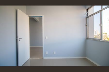 Apartamento à venda com 79m², 2 quartos e sem vagaQuarto 2