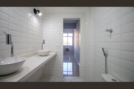 Apartamento à venda com 79m², 2 quartos e sem vagaBanheiro Suite