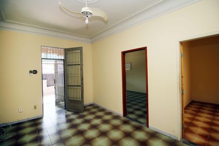 Sala de casa para alugar com 3 quartos, 280m² em Vila da Penha, Rio de Janeiro