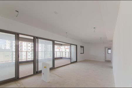 Apartamento à venda com 155m², 3 quartos e 2 vagasSala/Cozinha