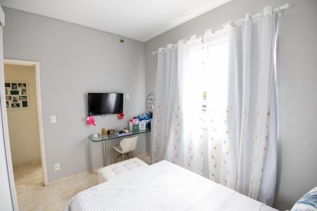 Quarto 1 de apartamento para alugar com 2 quartos, 74m² em Campo Grande, Rio de Janeiro