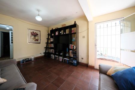 Sala de casa à venda com 6 quartos, 360m² em Cangaiba, São Paulo